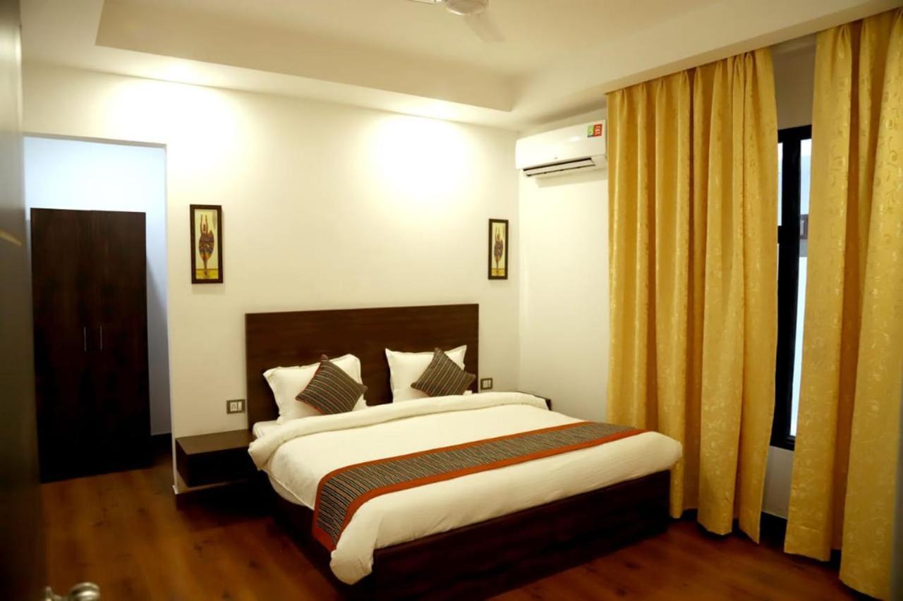 Country Inn Hotels & Resorts Вриндавана Экстерьер фото