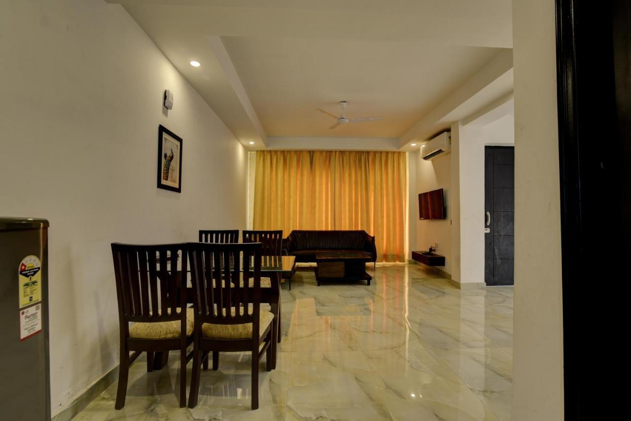 Country Inn Hotels & Resorts Вриндавана Экстерьер фото