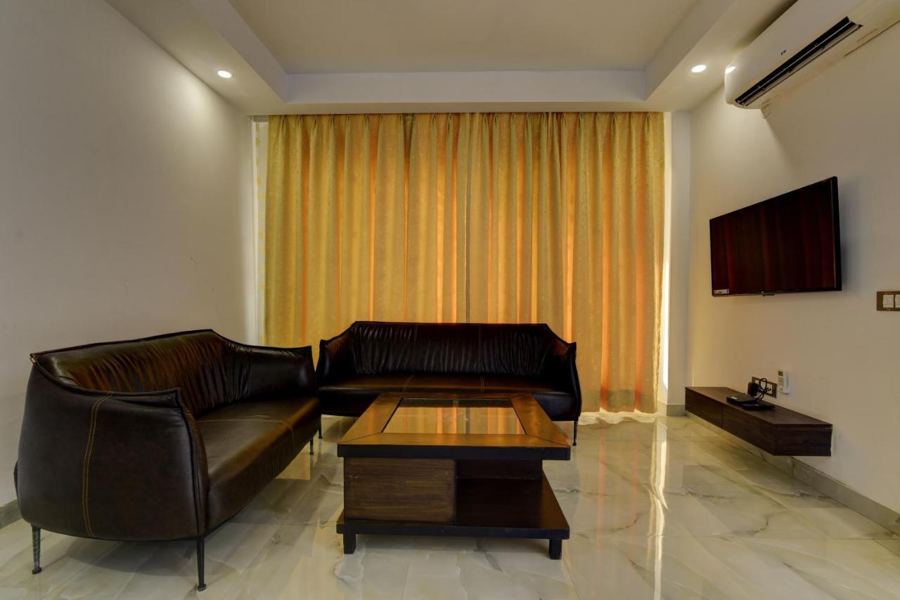 Country Inn Hotels & Resorts Вриндавана Экстерьер фото